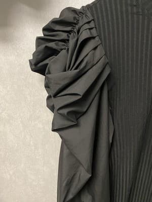 La'Ros Black Puff Sleeve Blouse Size Med - Thumbnail 5