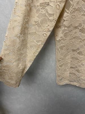 Torrid Bone Lace Blouse Size (0) M-L - Thumbnail 3