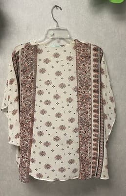 Maurices Red Multi Sheer Khatan Size Med - Image 1