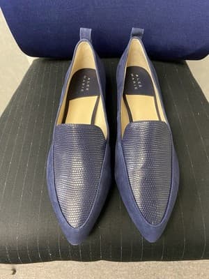 Alex Marie Navy Flats Size 9 - Image 1