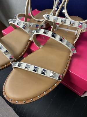 Dream Paris White/Silver Sandals Size 9.5 - Thumbnail 3