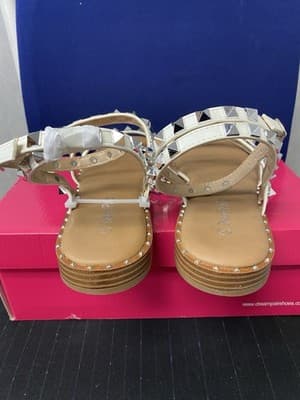 Dream Paris White/Silver Sandals Size 9.5 - Thumbnail 5