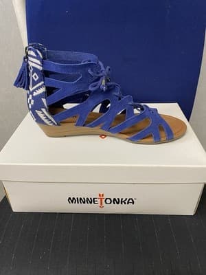 Minnetonka Navy Sandals Size 9 - Image 1