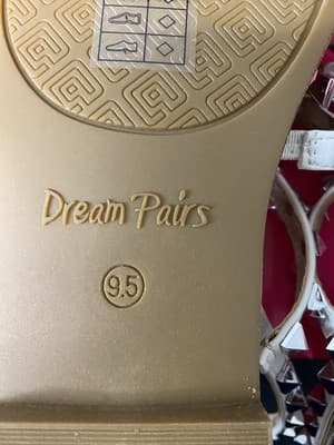 Dream Paris White/Silver Sandals Size 9.5 - Thumbnail 7