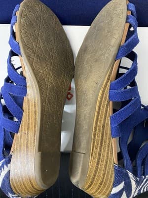 Minnetonka Navy Sandals Size 9 - Thumbnail 6