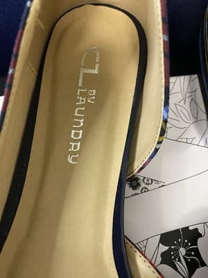 Chinese Laundry Navy/Red Plaid Flat Size 9 - Thumbnail 3