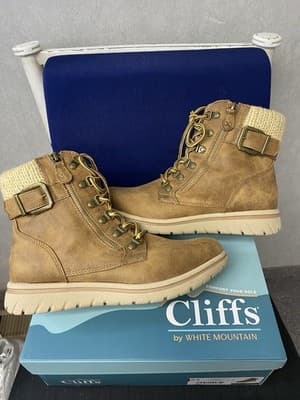 White Mountain Tan Sweater Boots Size 9.5 - Image 1