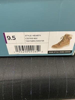 White Mountain Tan Sweater Boots Size 9.5 - Thumbnail 3