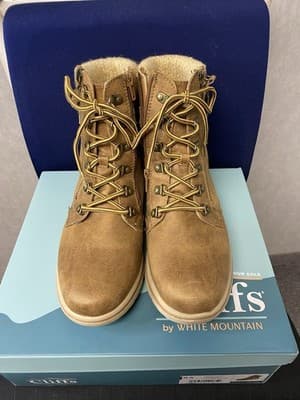 White Mountain Tan Sweater Boots Size 9.5 - Thumbnail 4