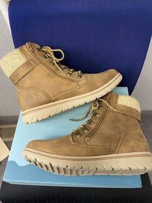 White Mountain Tan Sweater Boots Size 9.5 - Thumbnail 5