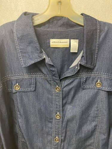 Alfred Dunner Button Down Chambray Shirt 3/4 Sleeve 24W - Thumbnail 2