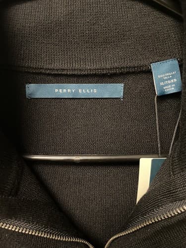 Perry Ellis Black Men’s Sweater Size XL NWT - Thumbnail 3
