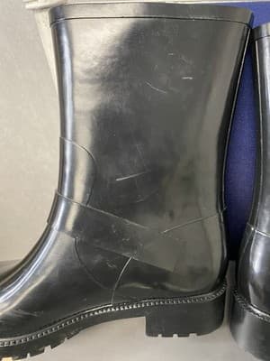 Vince Camuto Black Rubber Boots Size 10M - Thumbnail 7