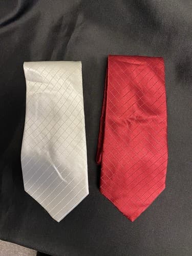 City of London 2pc Silk Neck Tie Set Red And White - Image 1