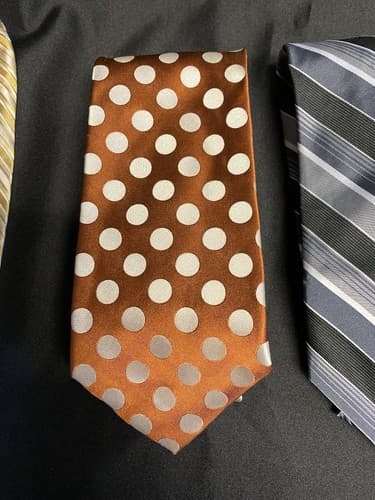 Perry Ellis Portfolio 100% Silk Lot of 4 men's ties - Thumbnail 2
