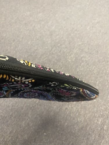 Preloved Vera Bradley - Laptop Sleeve - BANDANA SWIRL - Thumbnail 4