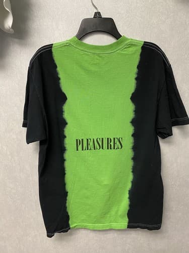PLEASURES Graphic Print Crew Neck T-Shirt Size: Med - Thumbnail 4