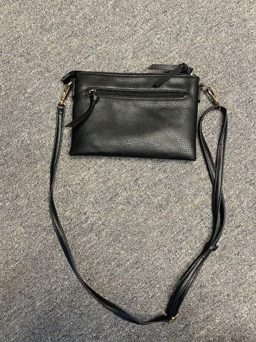 Black And Gold Multi Pocket Crossbody Bag With Adjustable Strap - Thumbnail 3