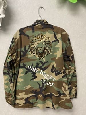 Custom US Army Camouflage Jacket Size Med NAW BIGGER! - Image 1