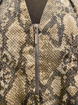 Jaclyn Smith Snakeskin Print Tunic Blouse Size Large - Thumbnail 4