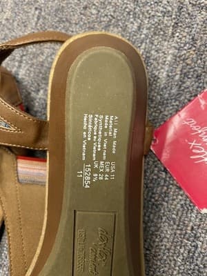 DexFlex Comfort Women's size 9 Multi Colored Striped Thong Heeled Sandal (L1) - Thumbnail 5