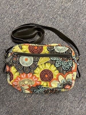 ❤️ VERA BRADLEY Flower Shower Frannie Crossbody Floral Bag Faux Leather Strap - Thumbnail 5