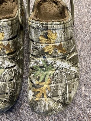 Rugged Shark RealTree Camoflauge Men Camo Lined Sherpa EVA Clogs Sandals 9 - Thumbnail 2