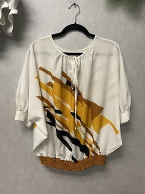 New York & Company Tan And White Blouse Size Large - Image 1