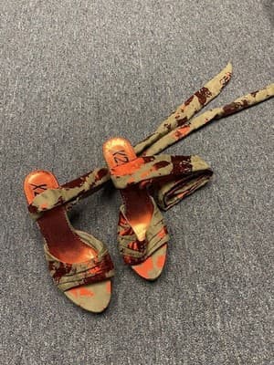 X2B Tan And Metallic Red Sandals Womens Size 8 Block Heels Shoes Wrap Around - Thumbnail 2