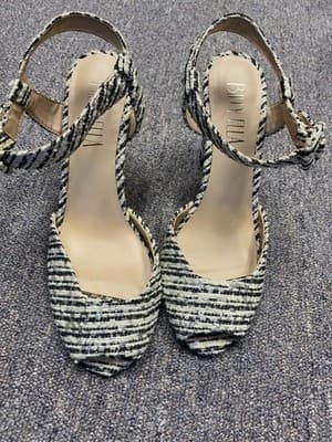 Billy Ella Metallic Boucle Heels Size 8 -Anthologie - Thumbnail 4