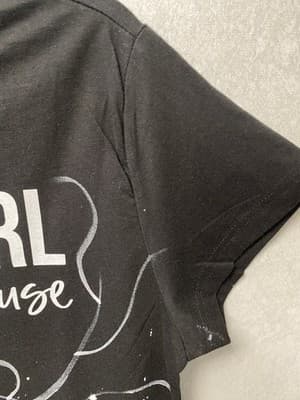 Revamped Black/White Hand painted T-Shirt Size Small Short Girl… - Thumbnail 4