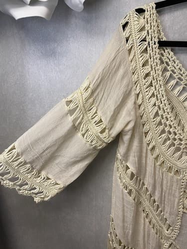 Venus CROCHET BEIGE FRINGE KIMONO BEACH COVERUP Size Med - Thumbnail 4
