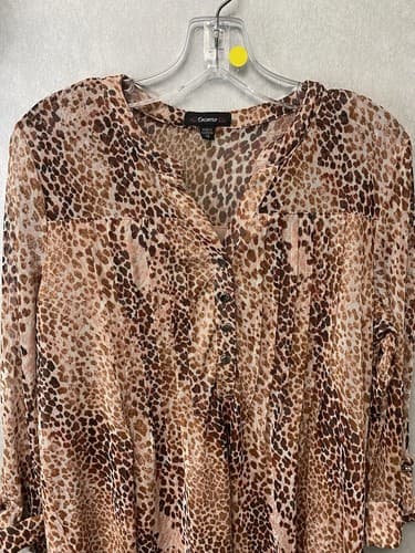 Cocomo Pink Leopard Print Pintuck Plus 3/4 Sleeve Blouse Top Shirt Med VNeck - Thumbnail 2