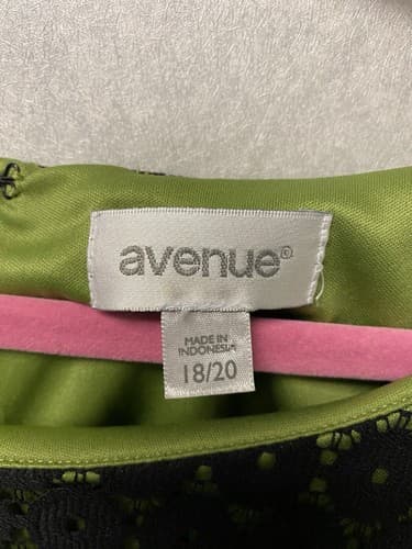 Avenue Black/Lime Lace Overlay Dress Size 18/20 - Thumbnail 4