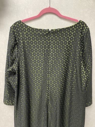 Avenue Black/Lime Lace Overlay Dress Size 18/20 - Thumbnail 6