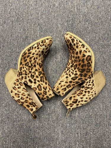 Arider Girl Animal Print V-Cut Booties Womens Size 8 - Thumbnail 6