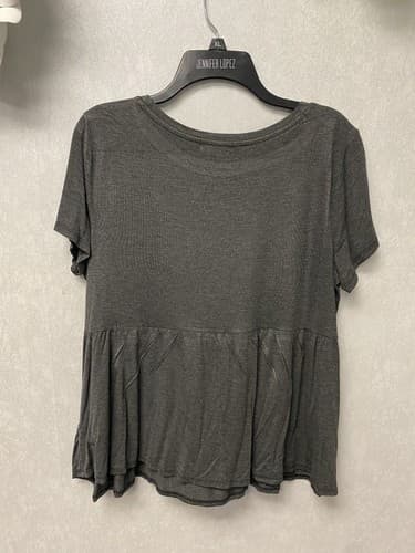 Custom Maurices Gray Lightweight Short Sleeve T-Shirt Size Large I’m A Whole… - Thumbnail 3