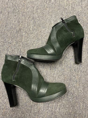 Sam Pendro Green Seude Boots Size 6.5 (37) - Thumbnail 2