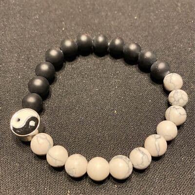 Black and White Peace Stoned Bracelet - Image 1