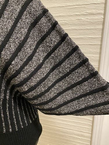 Belamie Pullover Black And Silver Sweater Sz Med - Thumbnail 3