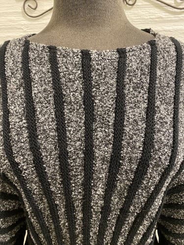 Belamie Pullover Black And Silver Sweater Sz Med - Thumbnail 2