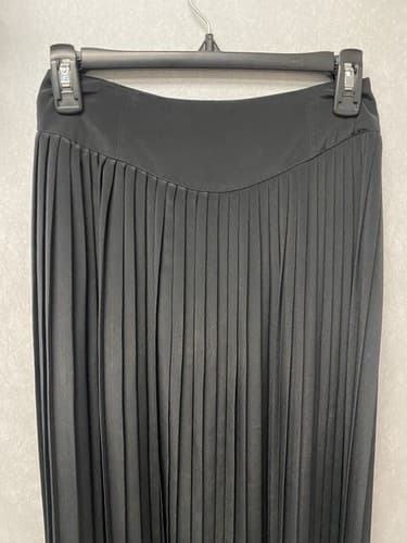Liz Claiborne Black Pleated Skirt Size 4p - Thumbnail 2