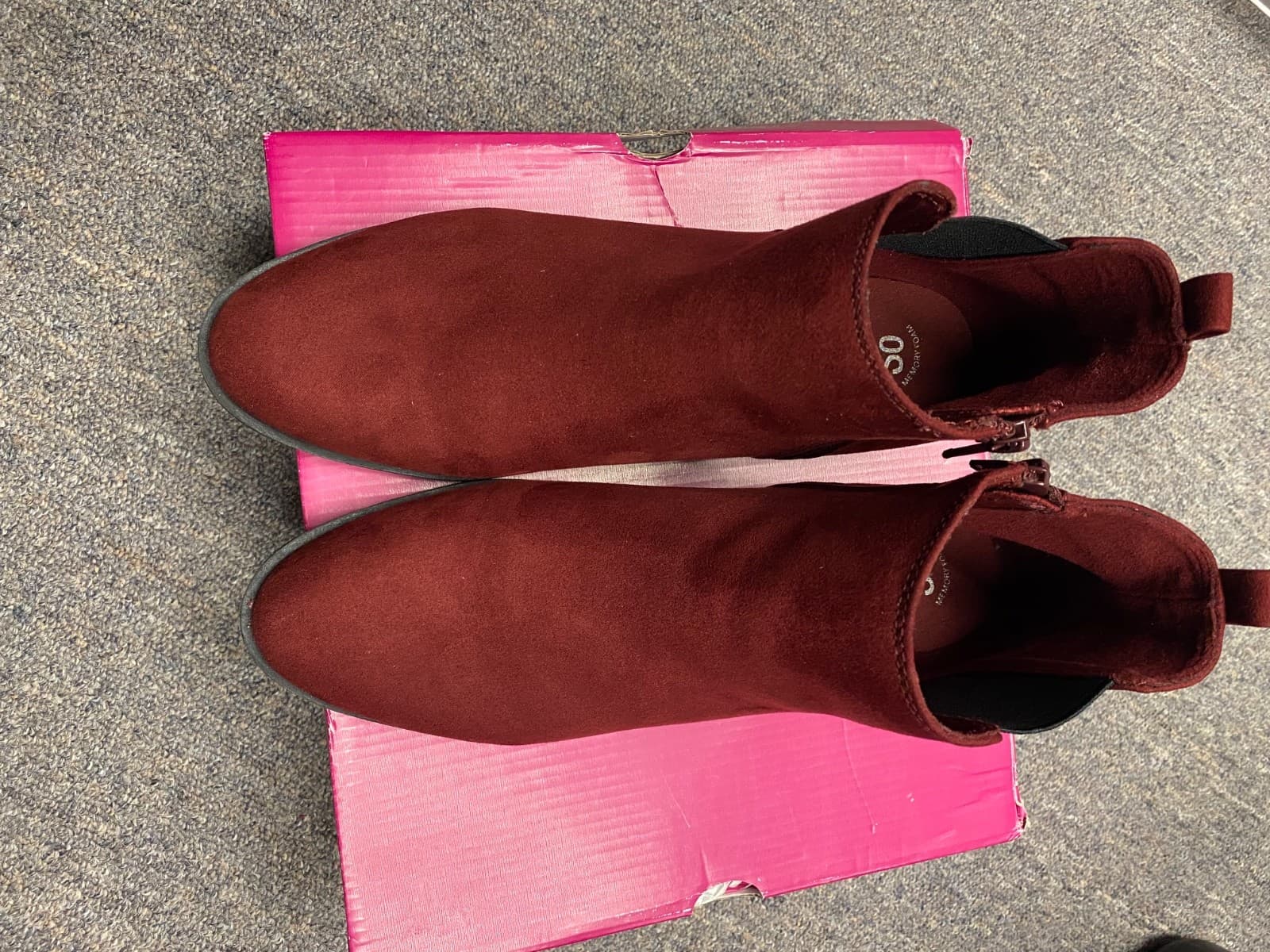 So Memory Foam Burgundy Ankle Boot 9 1/2 Med - Thumbnail 4