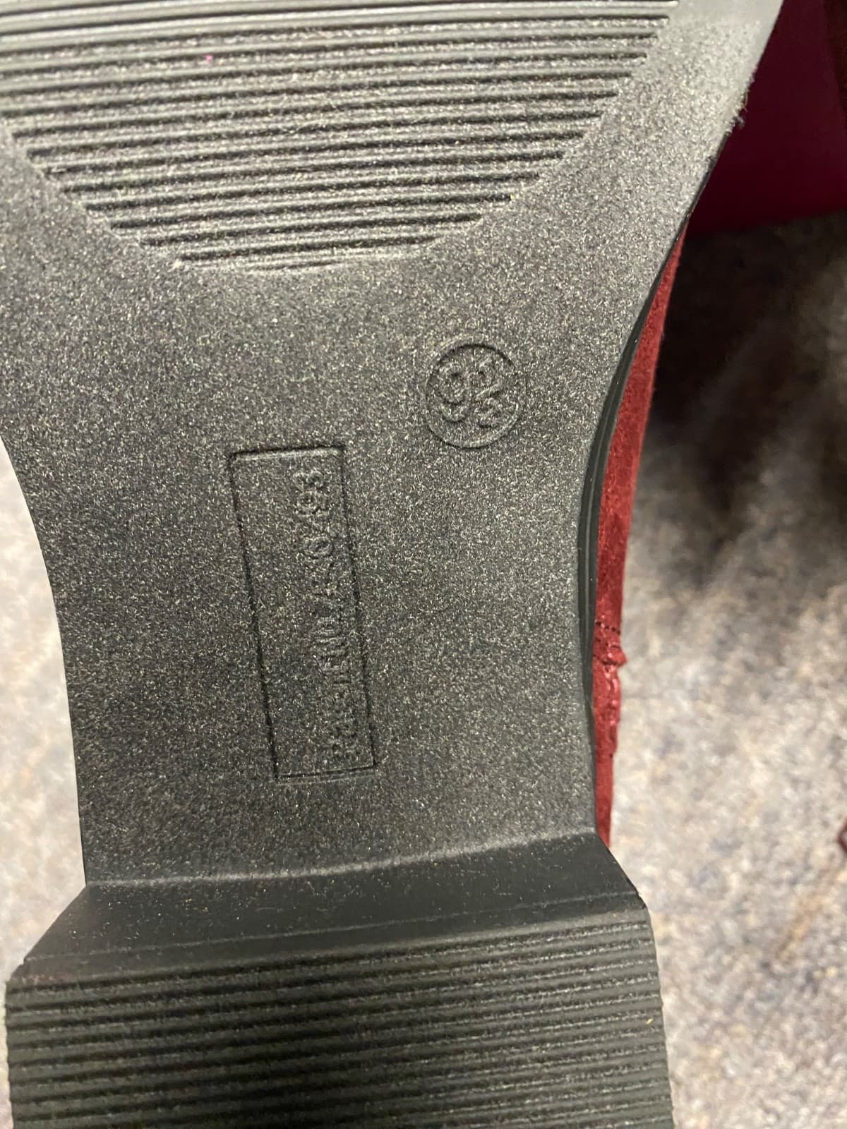 So Memory Foam Burgundy Ankle Boot 9 1/2 Med - Thumbnail 8