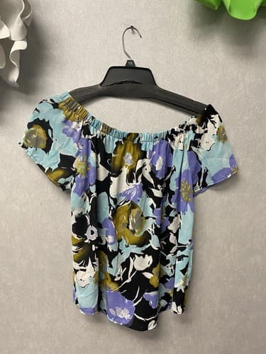 Evereve Allison Joy Floral Light Blue Off the Shoulder Blouse Size Large - Thumbnail 3