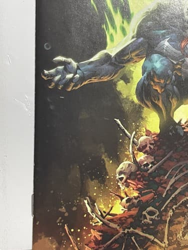 Venom #30 (2021 Marvel) Comic Kingdom - Thumbnail 2