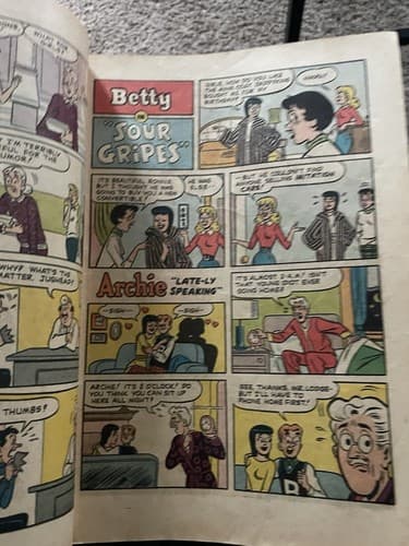 BETTY AND ME #1 (1965 ARCHIE Series) Coverless SILVER AGE/ KEY- Complete - Thumbnail 3