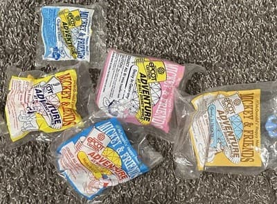 1993 McDonaldâs Happy Meal Toys Walt Disney World Epcot Center Lot Of 5 Mickey - Image 1