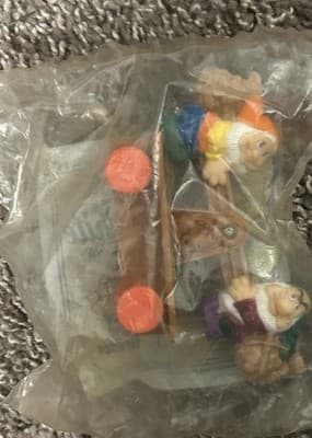 1992 McDonaldâs Happy Meal Toys Snow White and the Seven Dwarfs Lot of 5 - Thumbnail 6