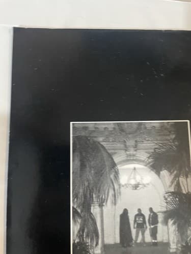 Three #1 (1994 Invincible Studios) - Thumbnail 6